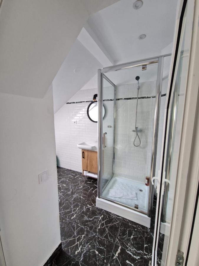 Key Apartments In Main Square Braşov Exterior foto