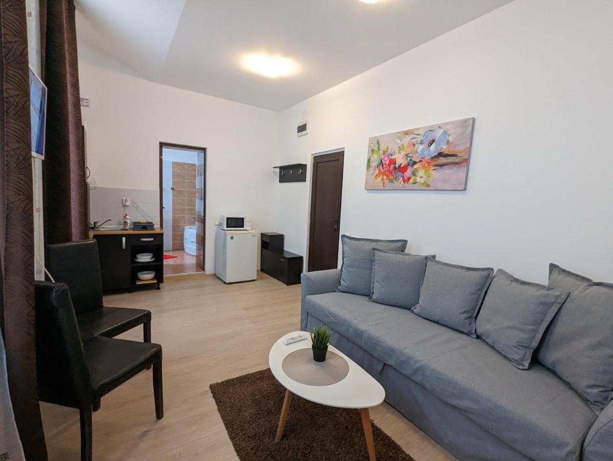 Key Apartments In Main Square Braşov Exterior foto