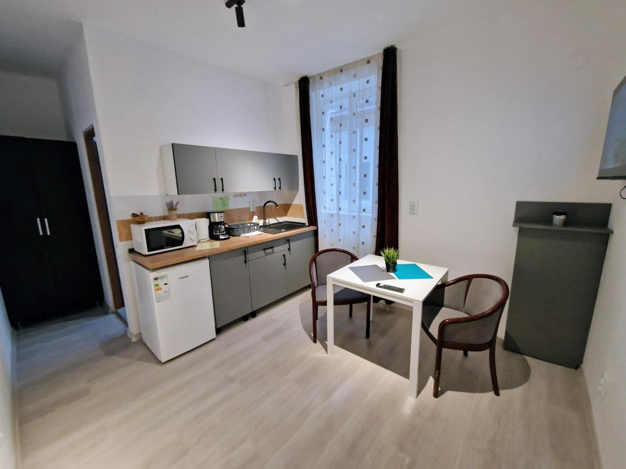 Key Apartments In Main Square Braşov Exterior foto
